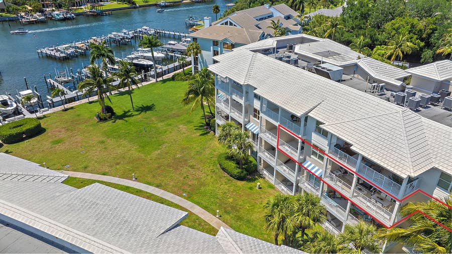 Property photo for 432 Bay Colony Drive N, Juno Beach, FL