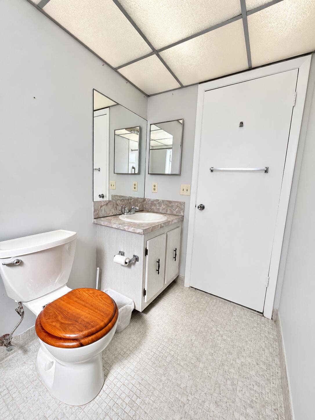Guest bathroom