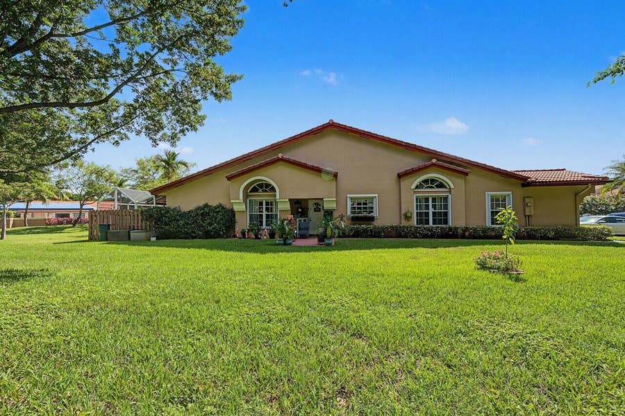 Property photo for 9815 MALVERN Drive, Tamarac, FL