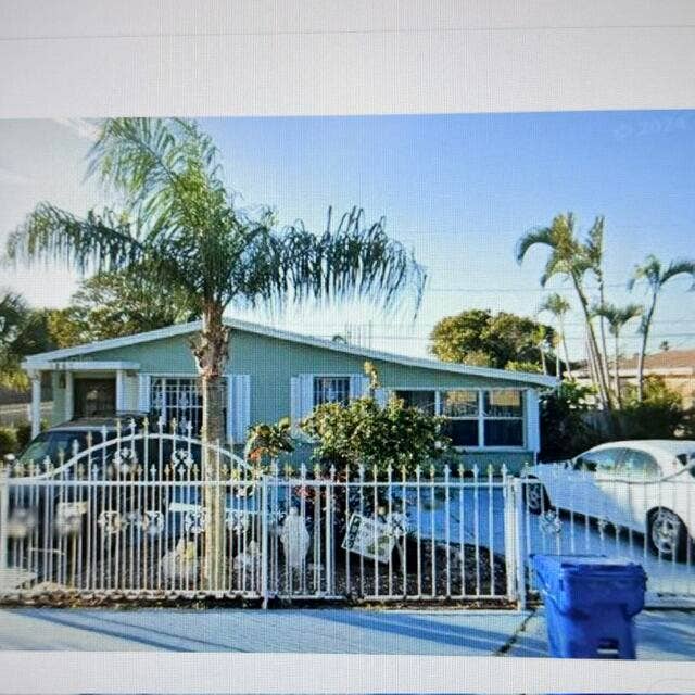 Property photo for 1001 W 4TH Street, Riviera Beach, FL