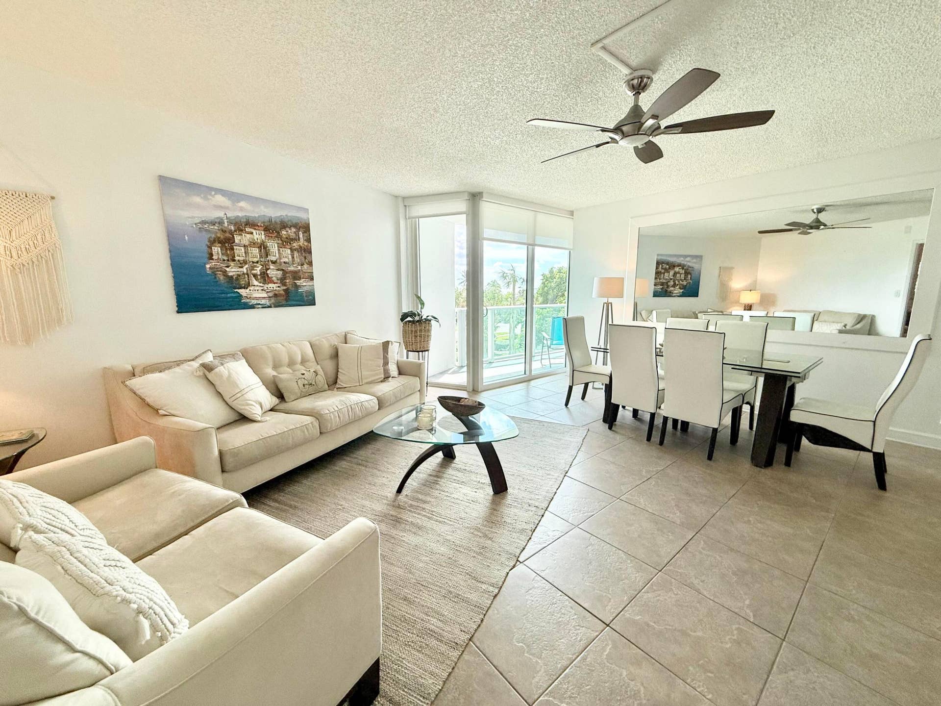 333 NE 21st Avenue, #418, Deerfield Beach, Deerfield Beach, FL 33441 Living/Dining Room