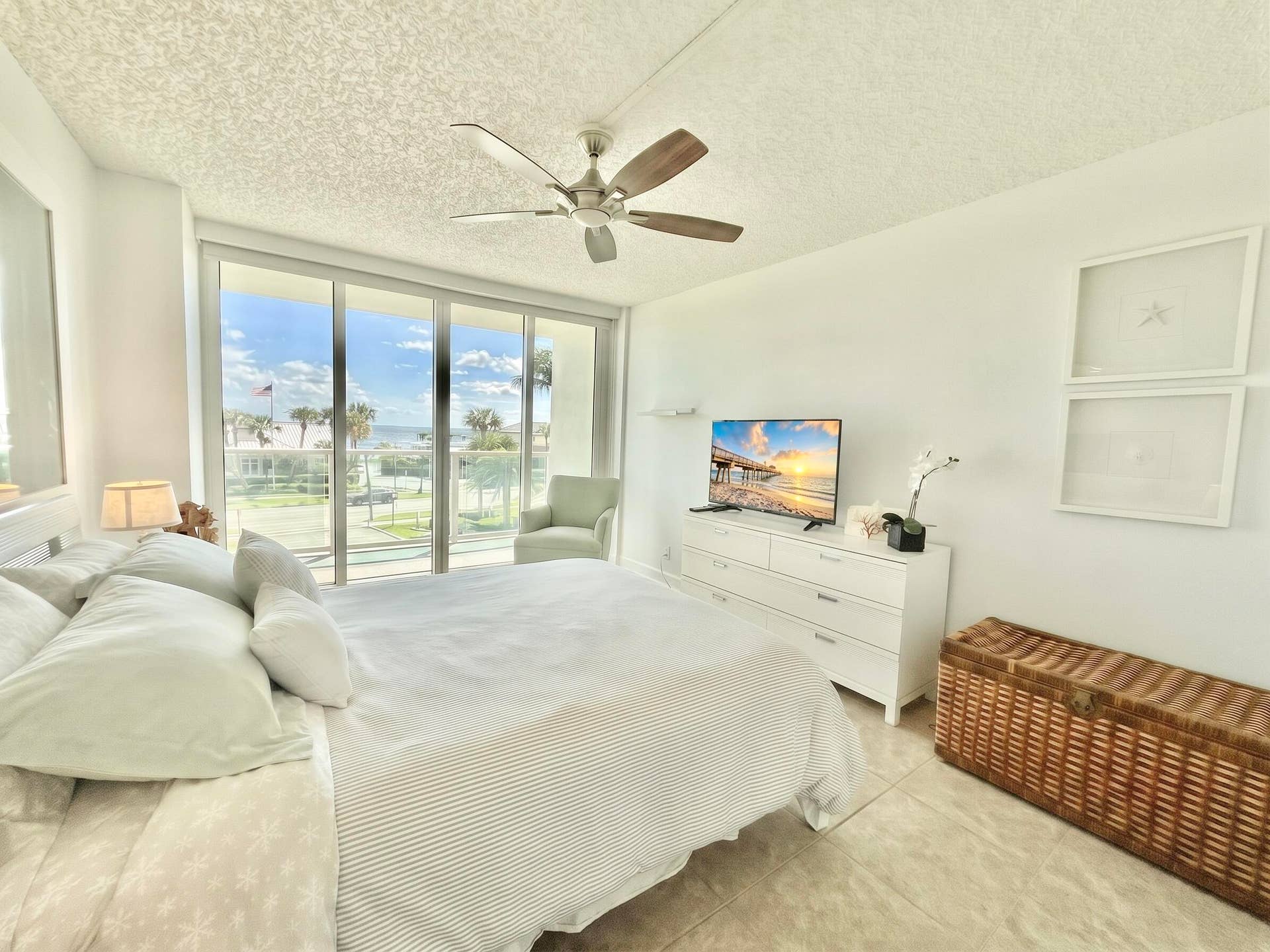 333 NE 21st Avenue, #418, Deerfield Beach, Deerfield Beach, FL 33441 Primary Suite