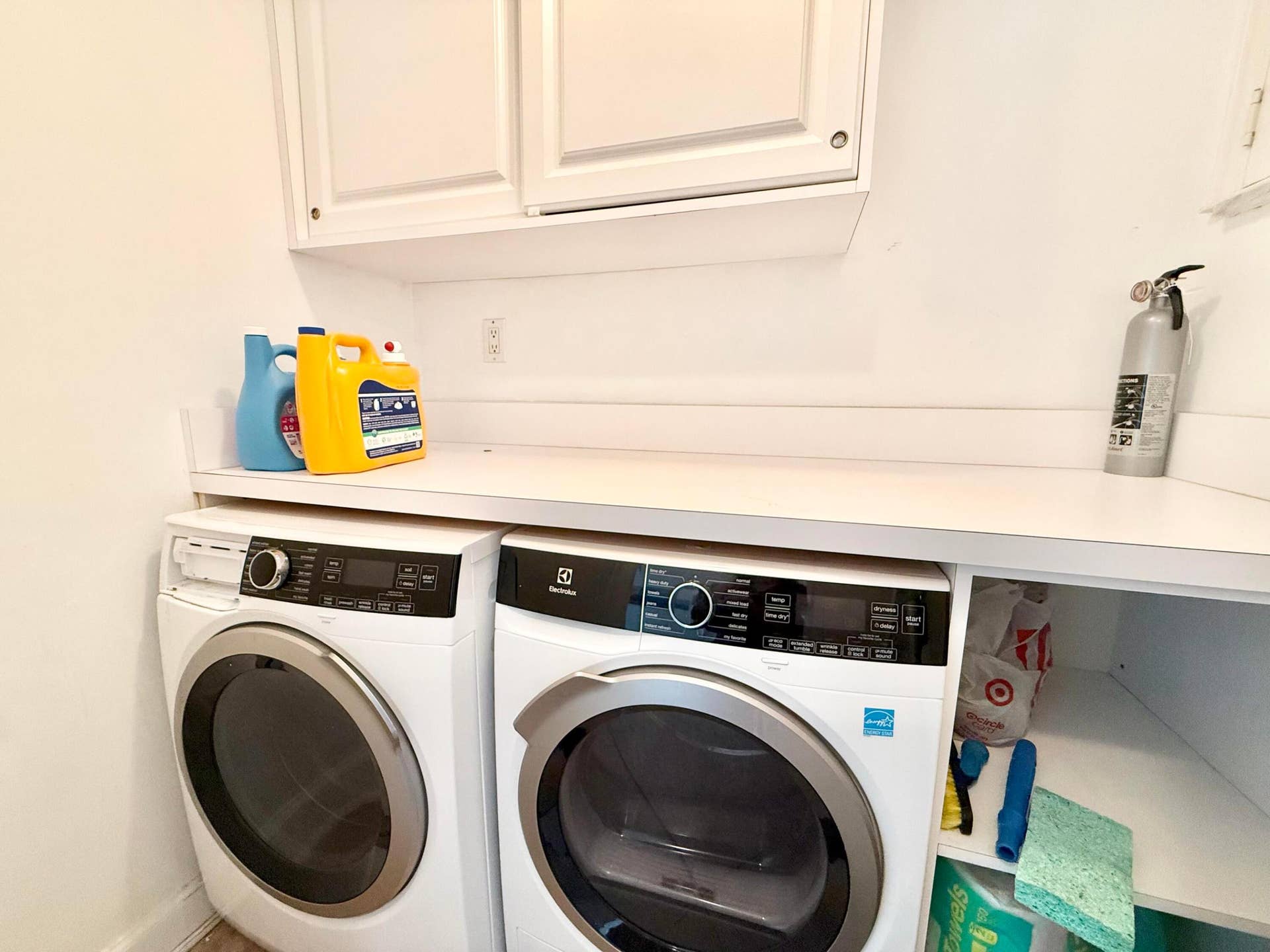 333 NE 21st Avenue, #418, Deerfield Beach, Deerfield Beach, FL 33441 Washer + Dryer In Unit