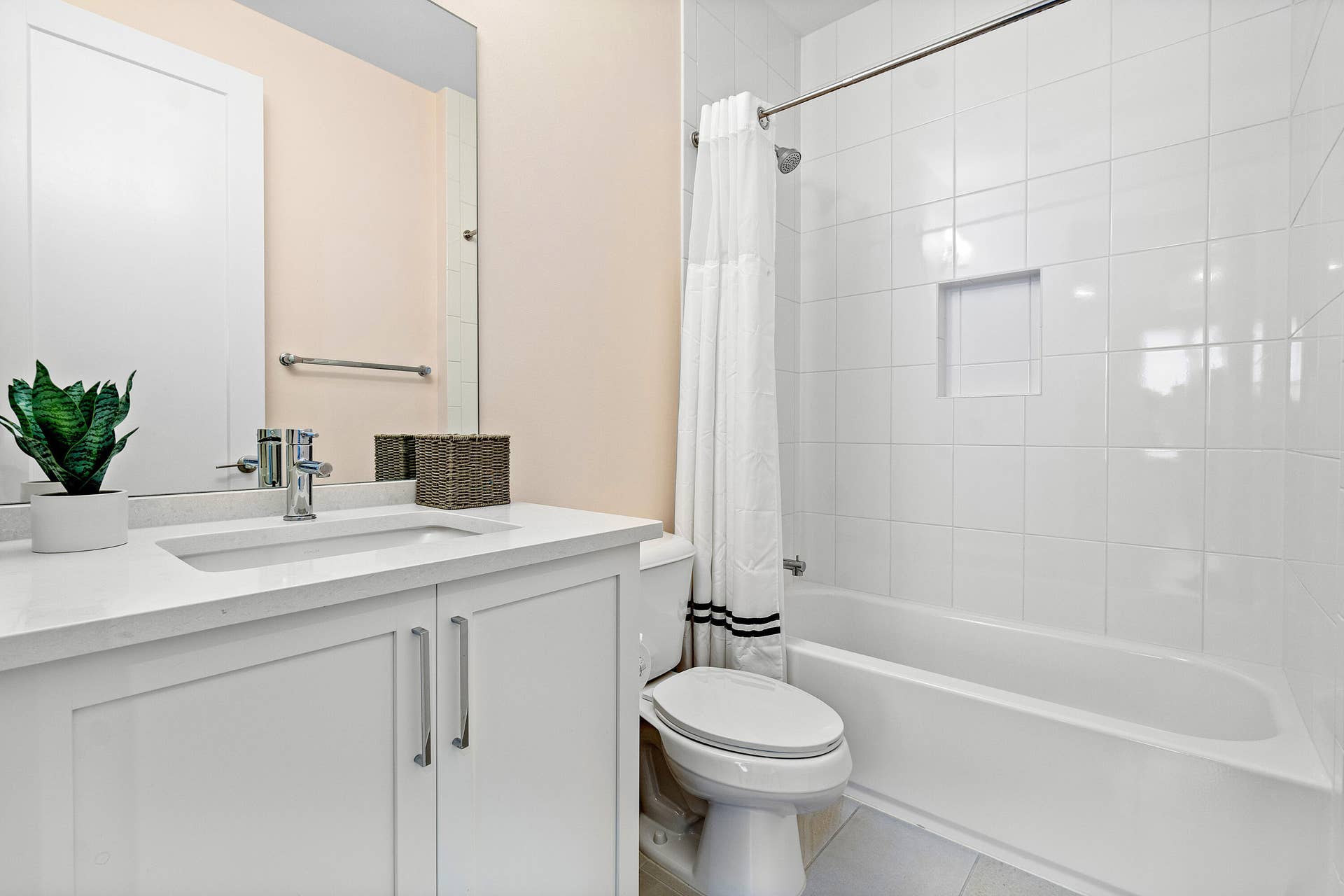 Hall Second Floor Bathroom