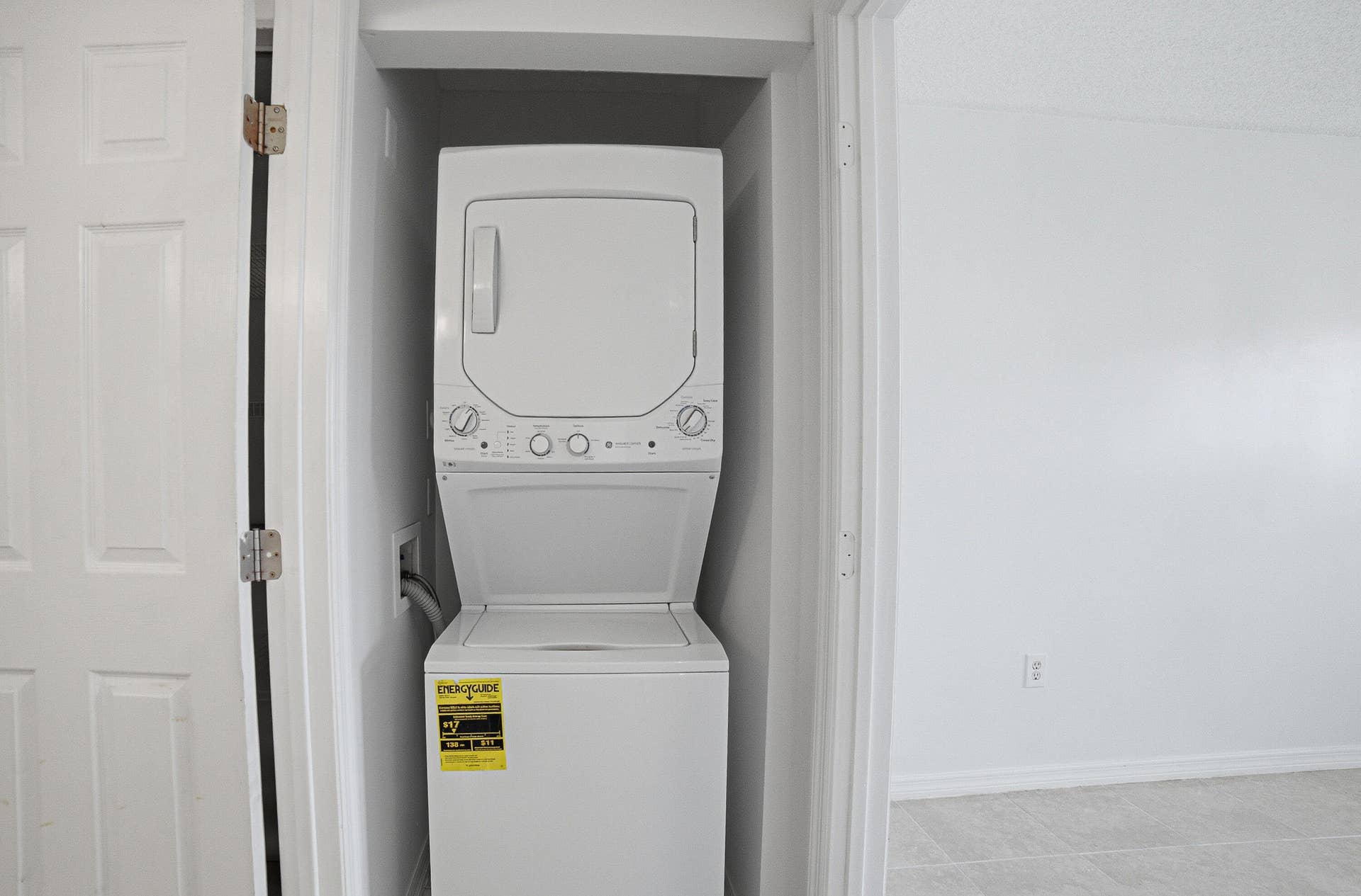 1743 Village Boulevard, #304, West Palm Beach, FL 33409 Laundry
