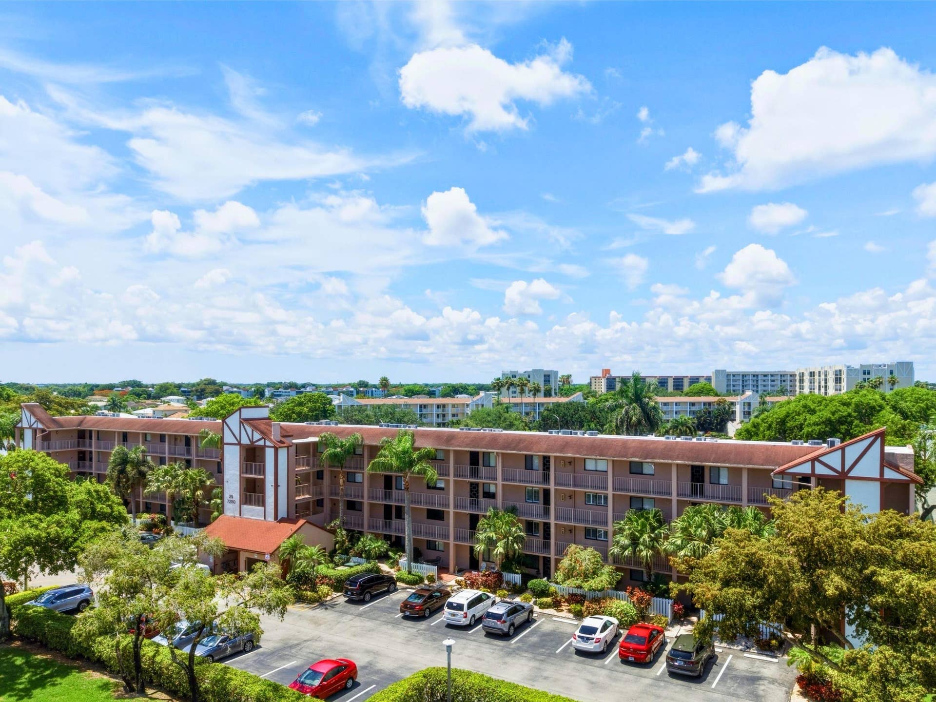 7280 Amberly Lane, #201, Delray Beach, FL 33446 Building Front
