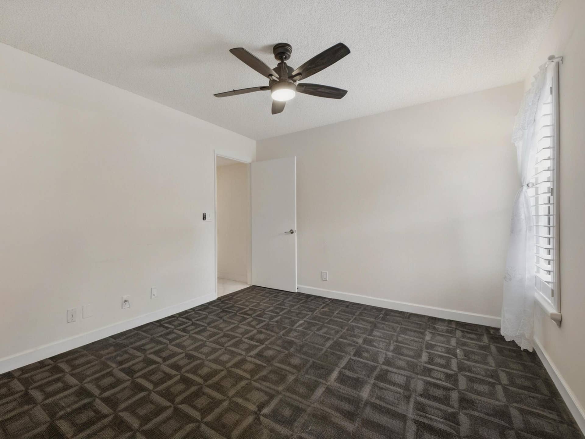 7280 Amberly Lane, #201, Delray Beach, FL 33446 This image has been Ai Edited, as empty space to illustrate the specific Area Potential