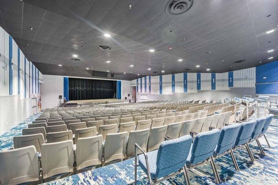 7280 Amberly Lane, #201, Delray Beach, FL 33446 theatre