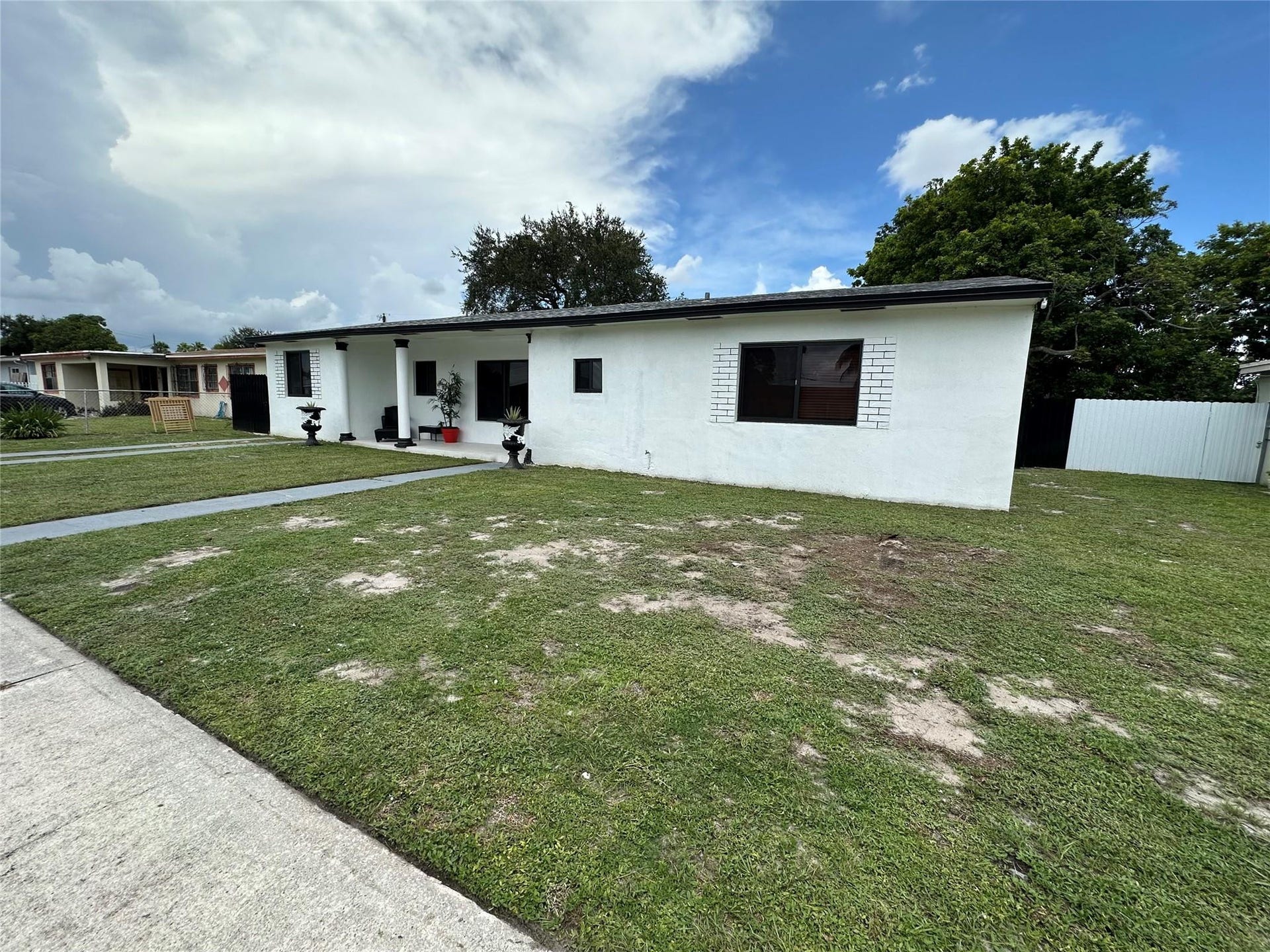 3041 NW 185TH Terrace, Miami Gardens, Miami Gardens, FL 33056 Photo 2