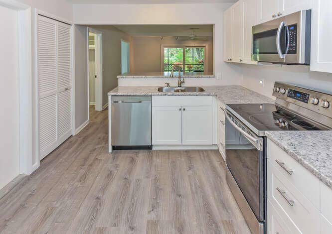 12698 SE CASCADES Court, Hobe Sound, FL 33455 12698 SE Cascades Ct Hobe-small-007-061-