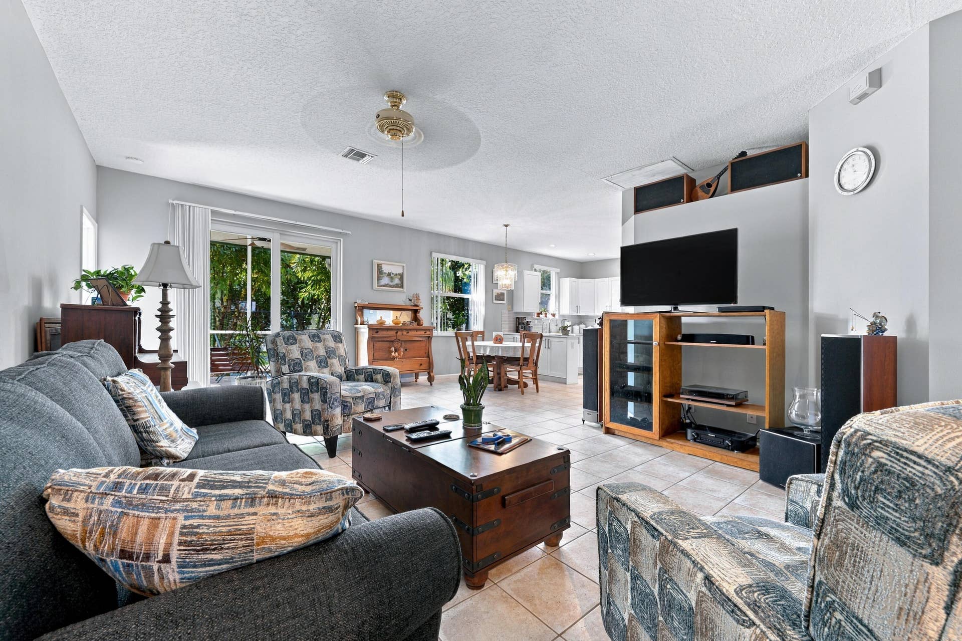 1034-Cape-Cod-Terr-Greenacres-FULL-RES-0
