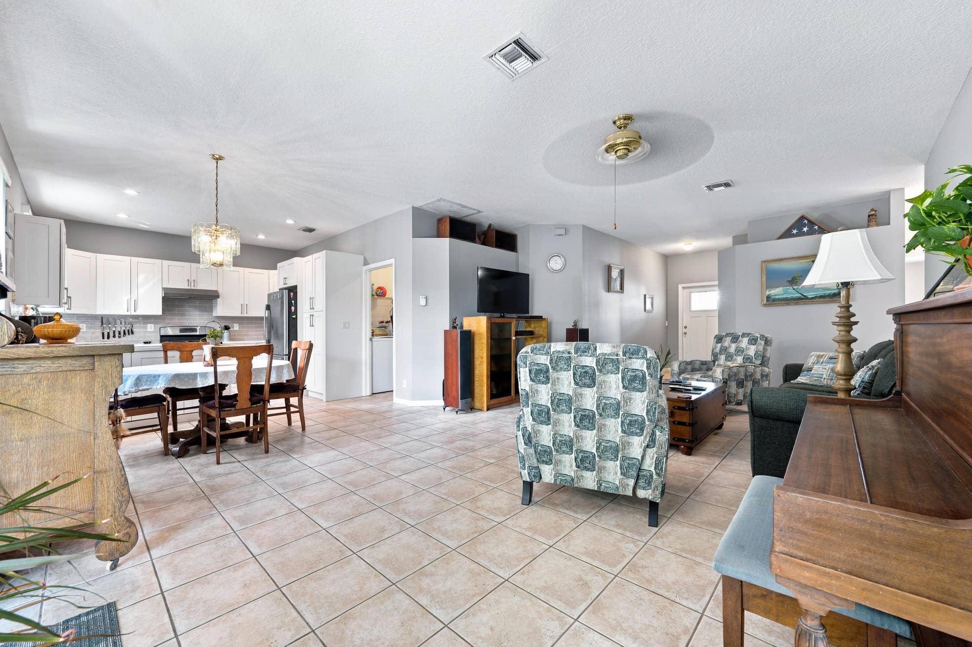 1034-Cape-Cod-Terr-Greenacres-FULL-RES-0
