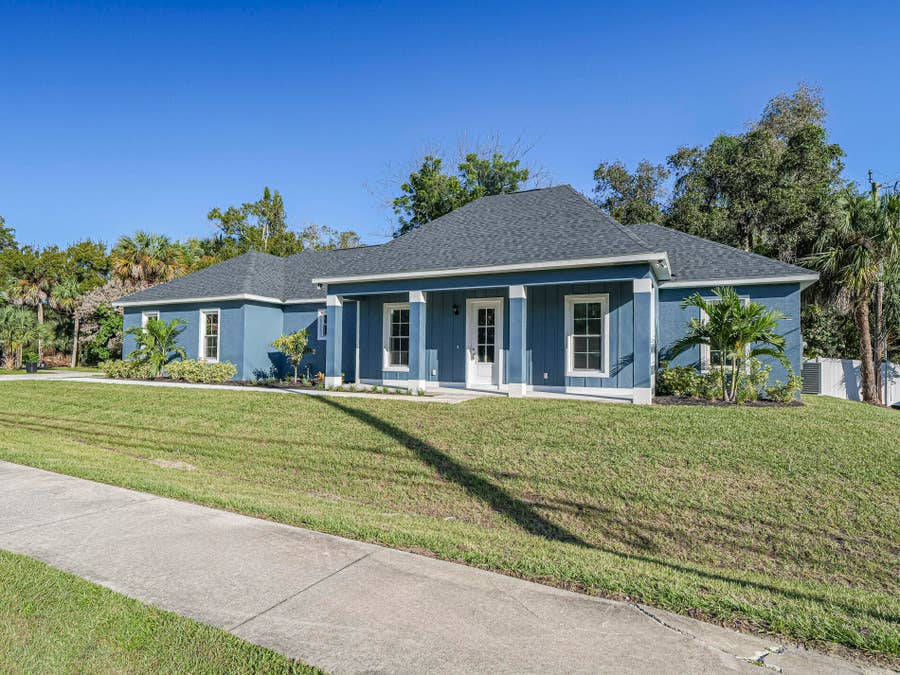 Property photo for 1606 24TH Avenue, Vero Beach, FL