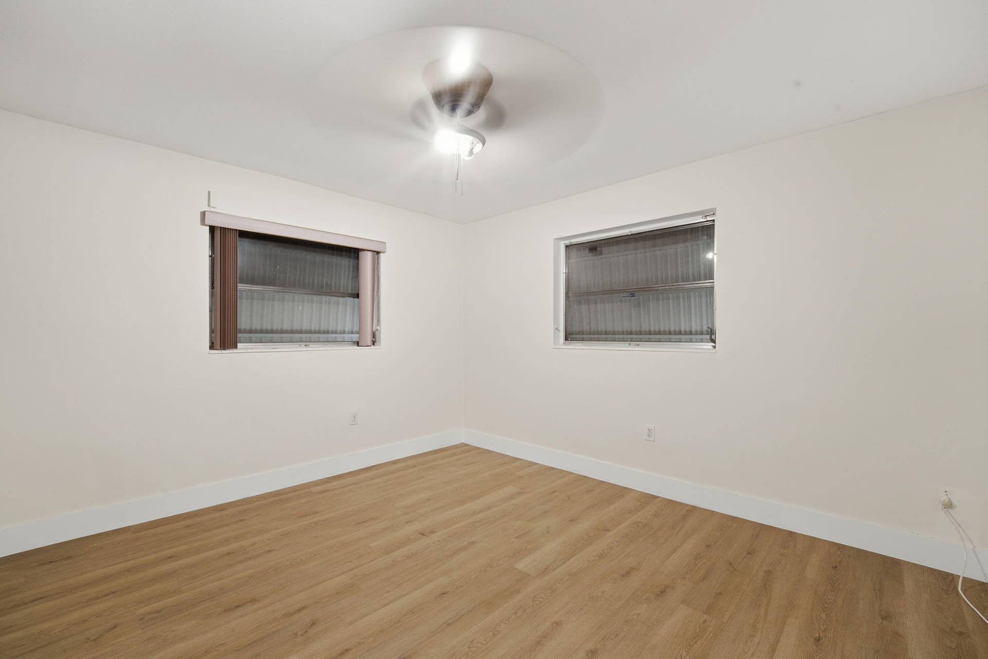 6420 NW 29th Street, Sunrise, FL 33313 21-web-or-mls-DSC04189