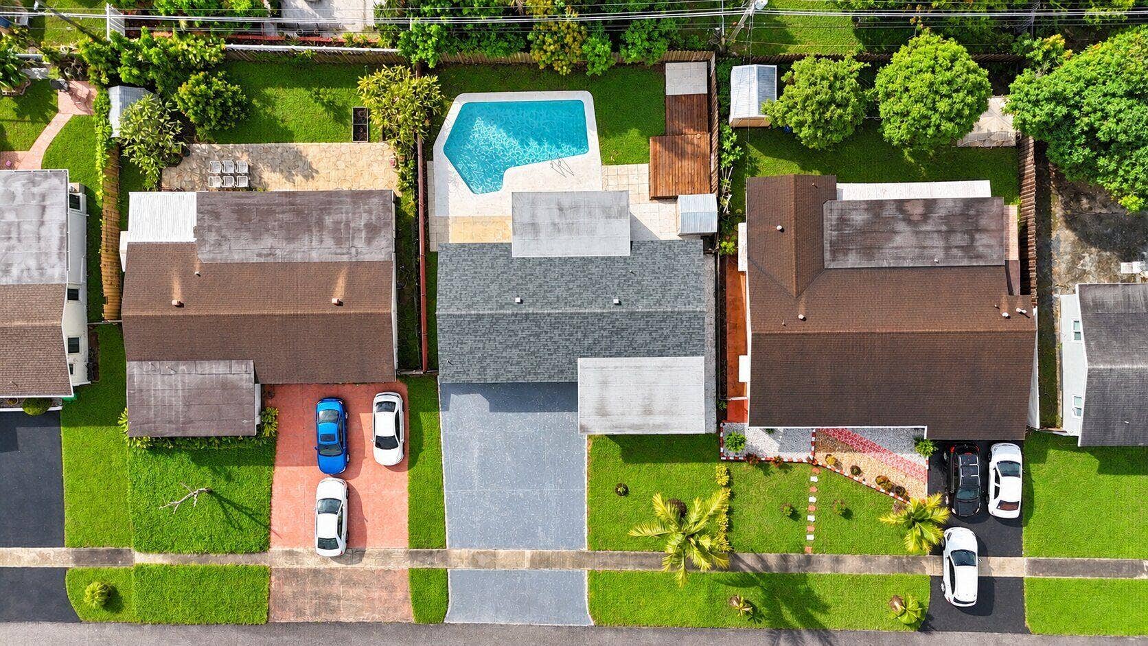 6420 NW 29th Street, Sunrise, FL 33313 46-web-or-mls-Tidy Suburban Homes with P