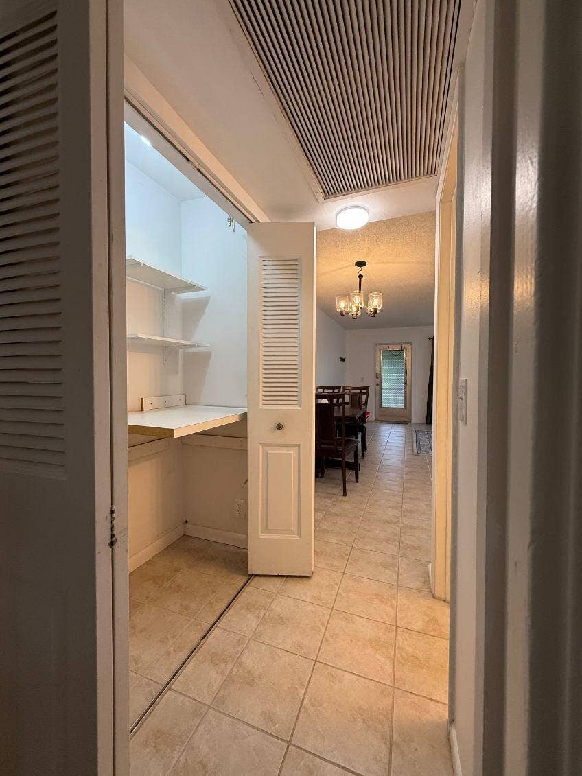 Pantry:Storage Area