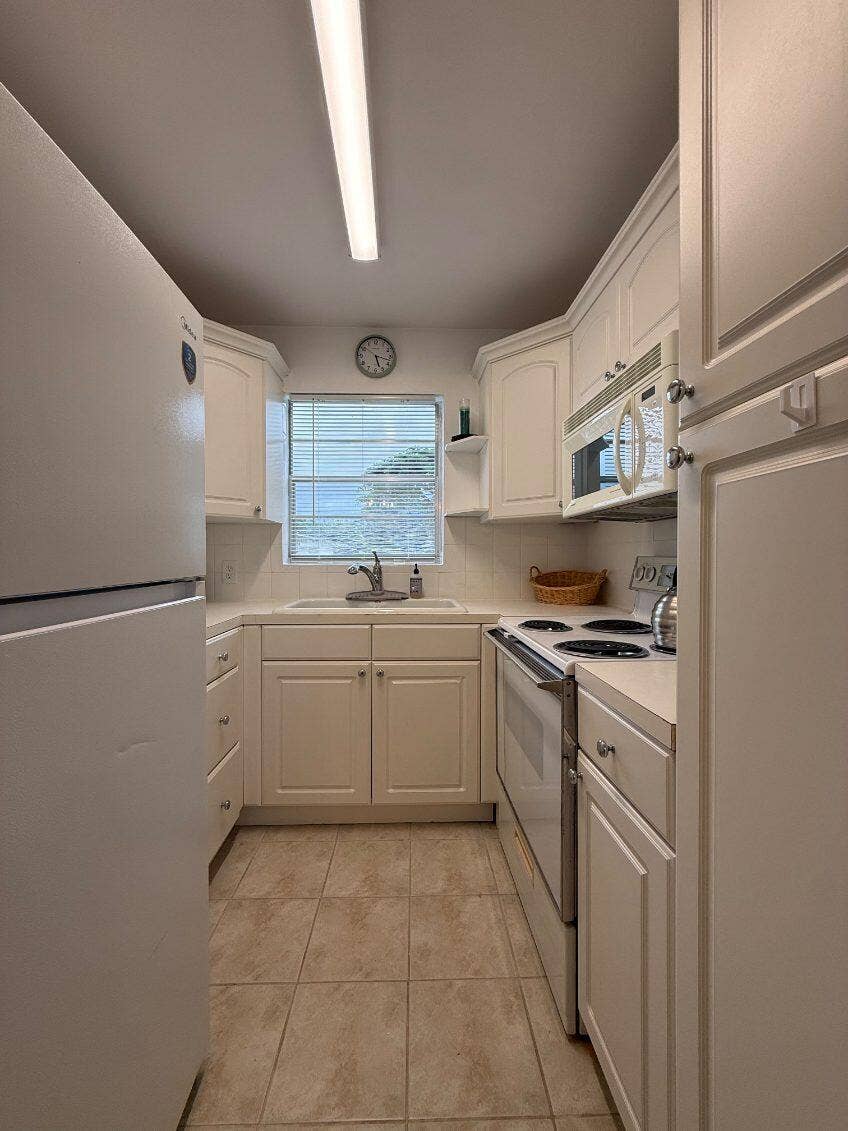 Kitchen Entrance Also