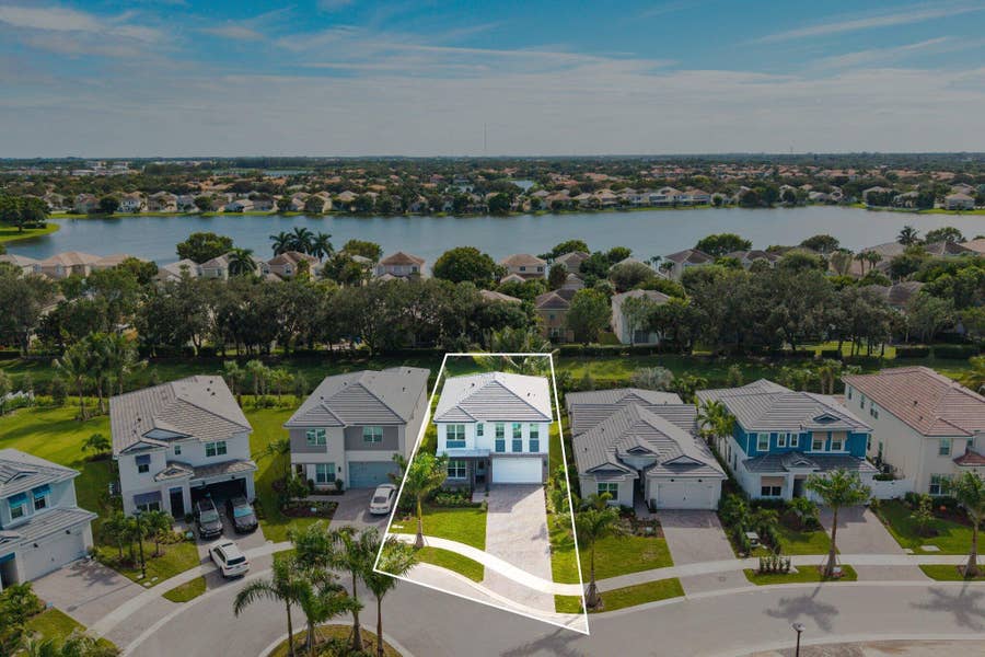 Property photo for 138 Parkside Way, Royal Palm Beach, FL
