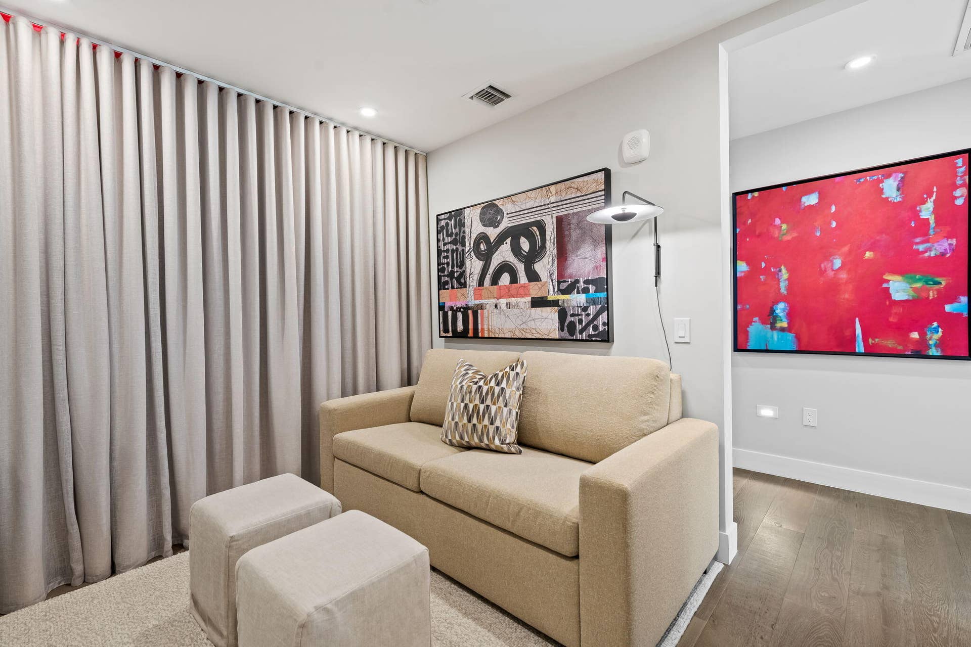 Flex room