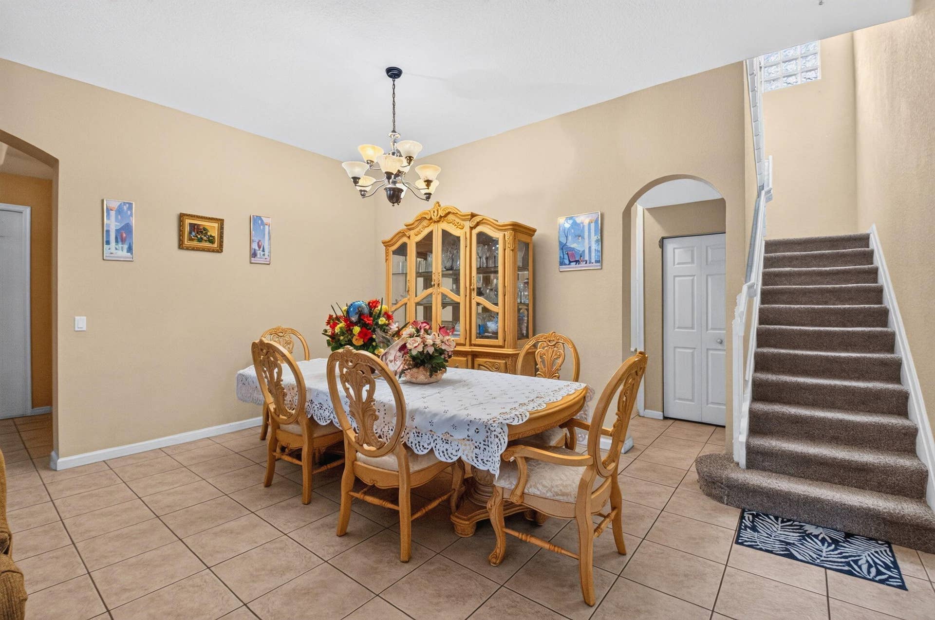 Great Room Dining Area