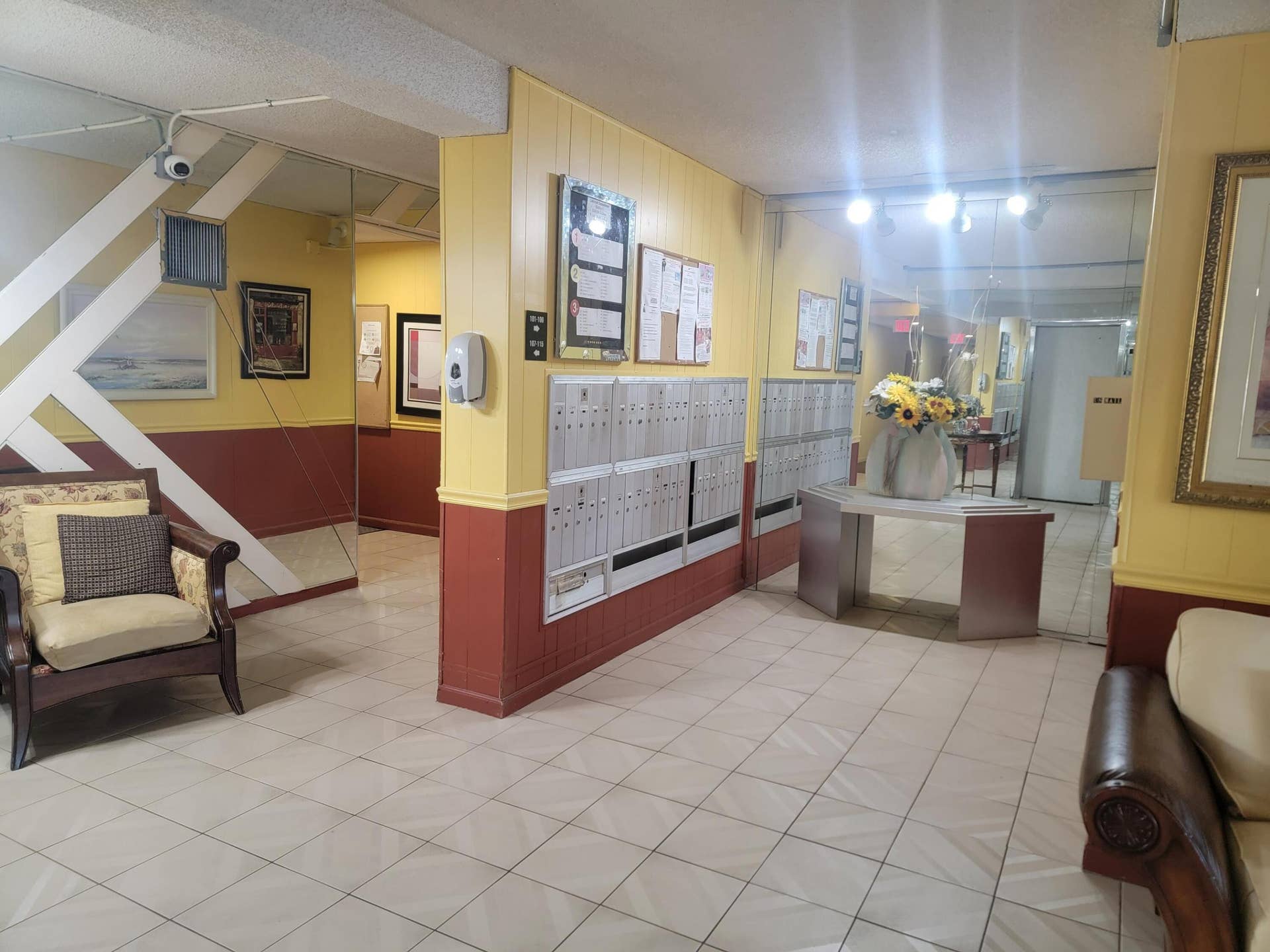 8240 SW 24th Street, #5101, North Lauderdale, FL 33068 Lobby