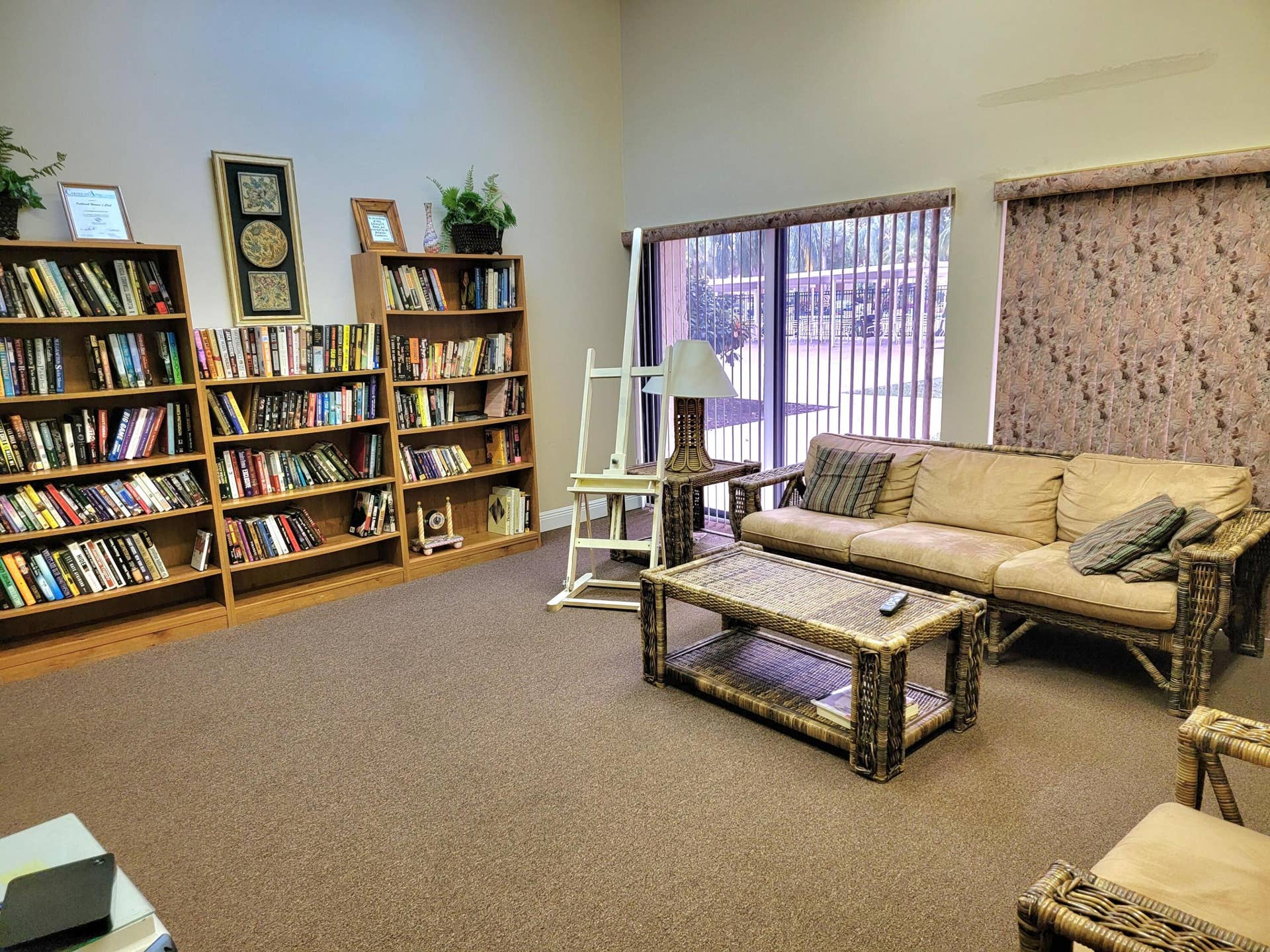 8240 SW 24th Street, #5101, North Lauderdale, FL 33068 Library