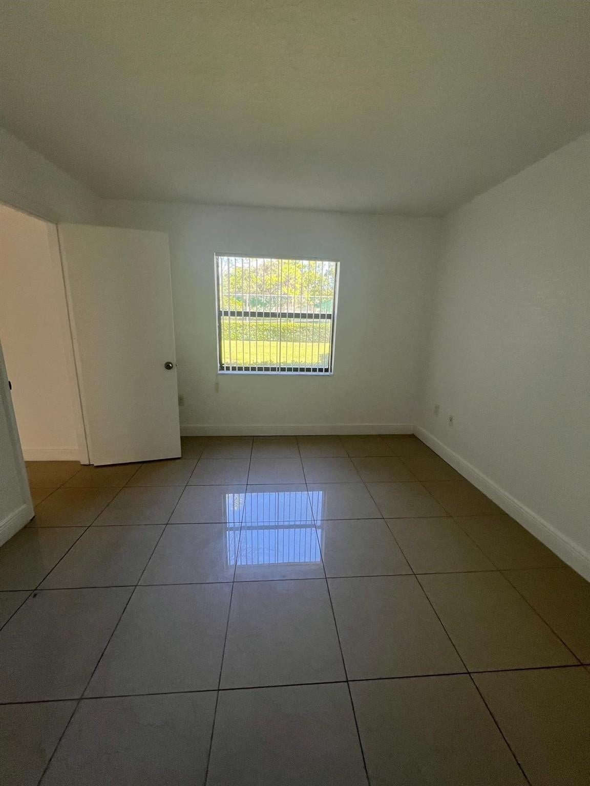 9165 NW 1ST Street, #102, Pembroke Pines, FL 33024 Photo 7