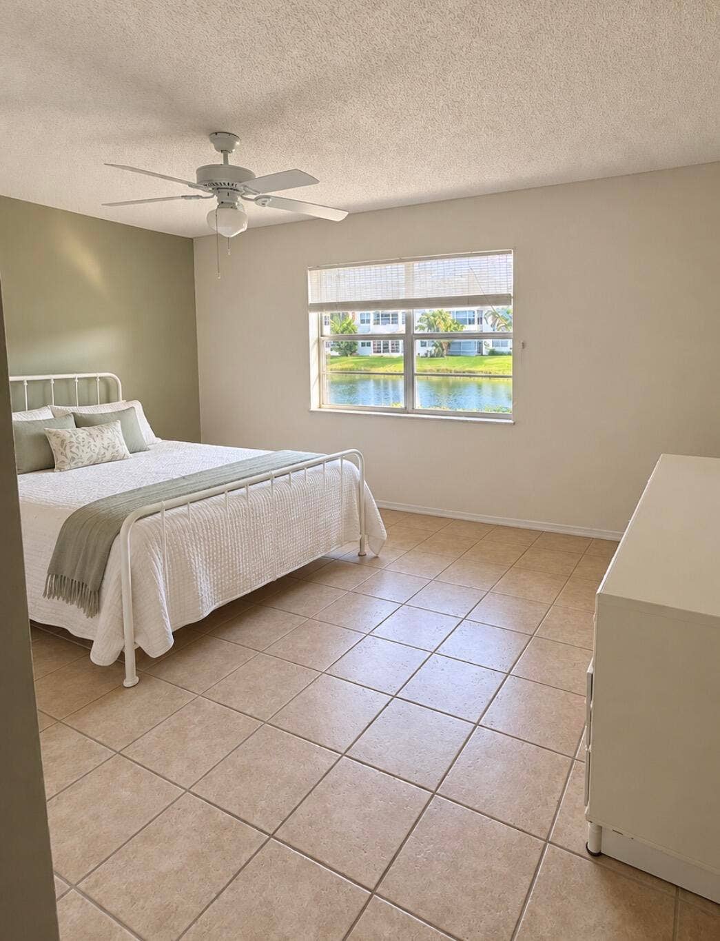 220 LAKE DORA Drive, West Palm Beach, FL 33411 IMG_1634