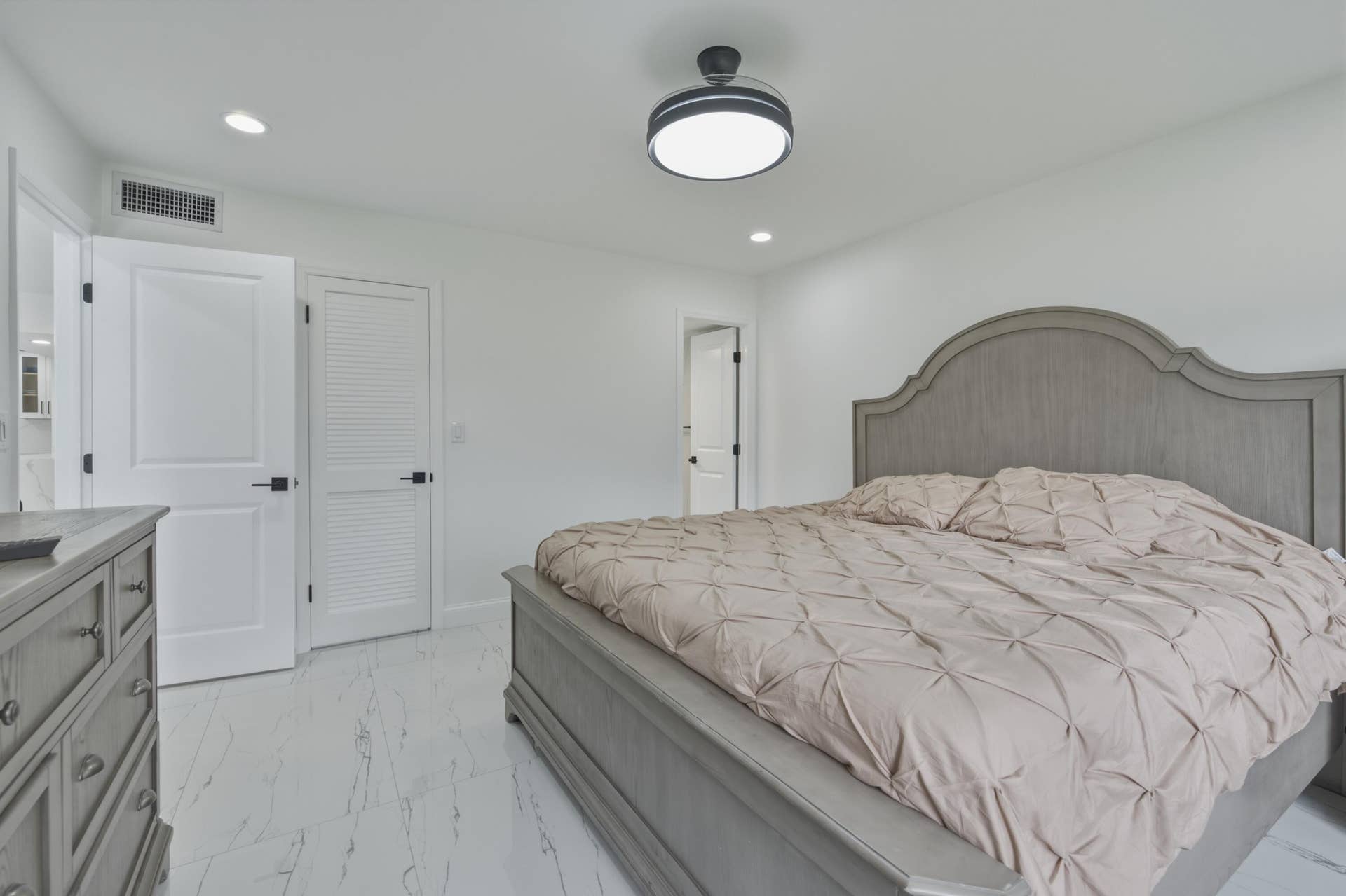 8970 S Hollybrook Boulevard, #308, Pembroke Pines, FL 33025 3. Master Bedroom 1