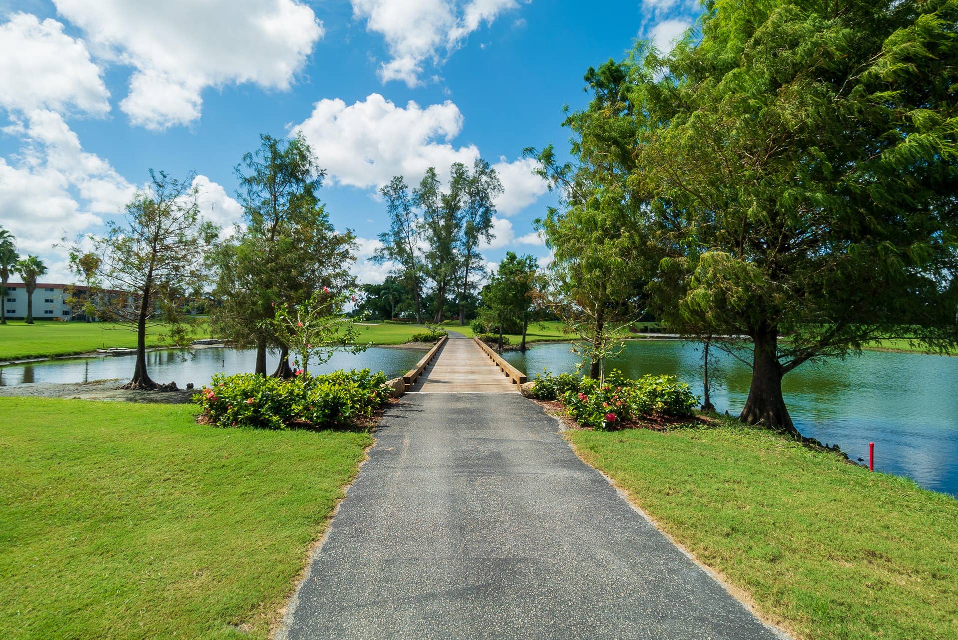 8970 S Hollybrook Boulevard, #308, Pembroke Pines, FL 33025 21. Bridge