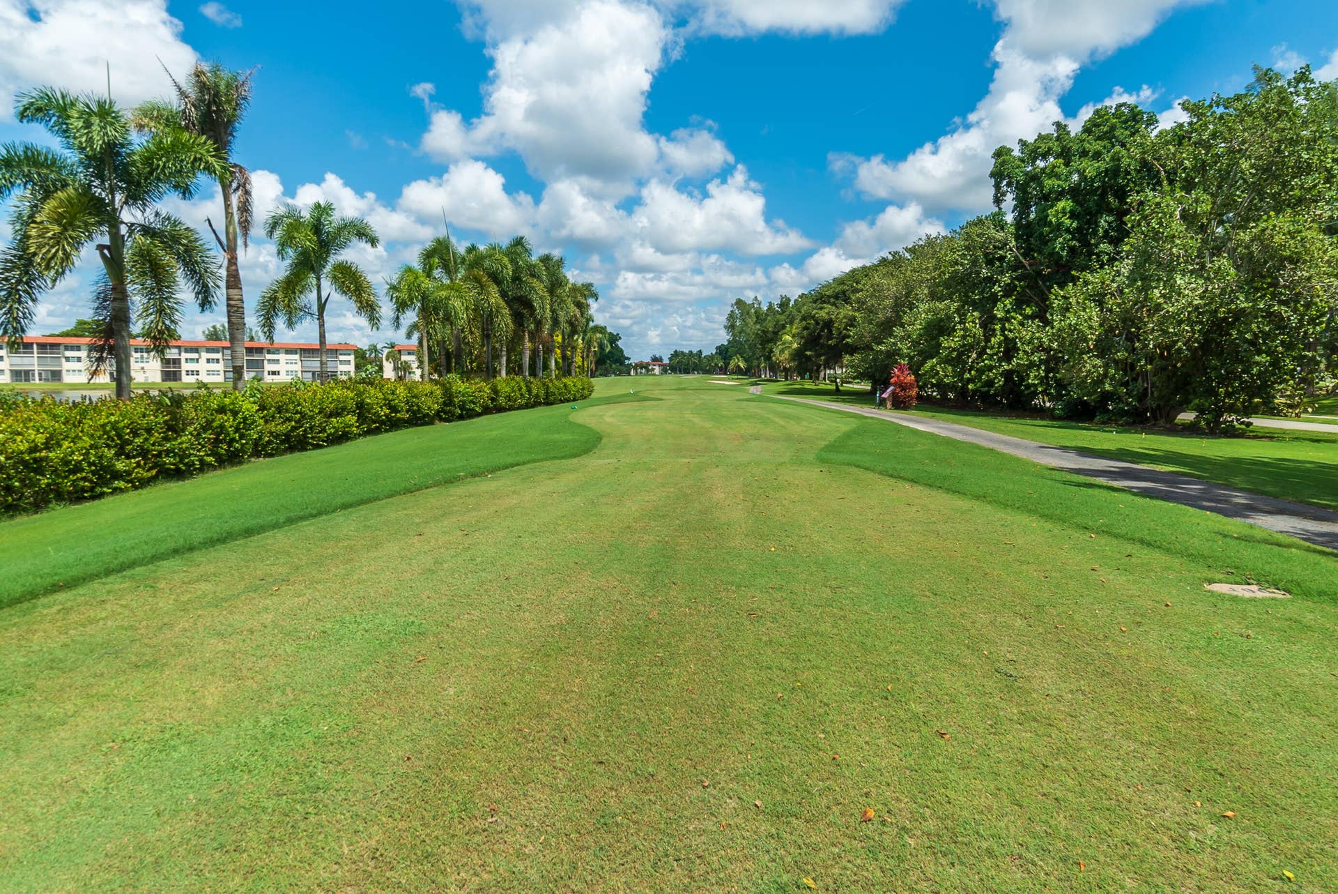 8970 S Hollybrook Boulevard, #308, Pembroke Pines, FL 33025 33. Golf Course