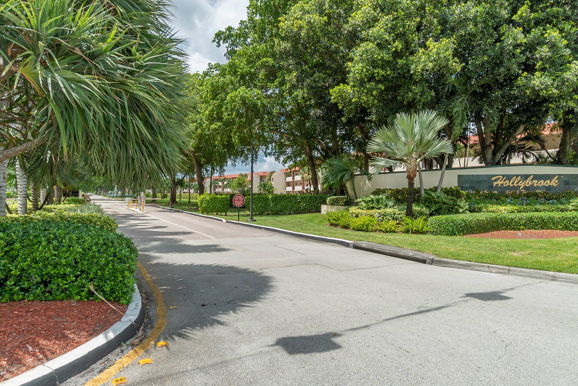 8970 S Hollybrook Boulevard, #308, Pembroke Pines, FL 33025 54. Entrance_Sign