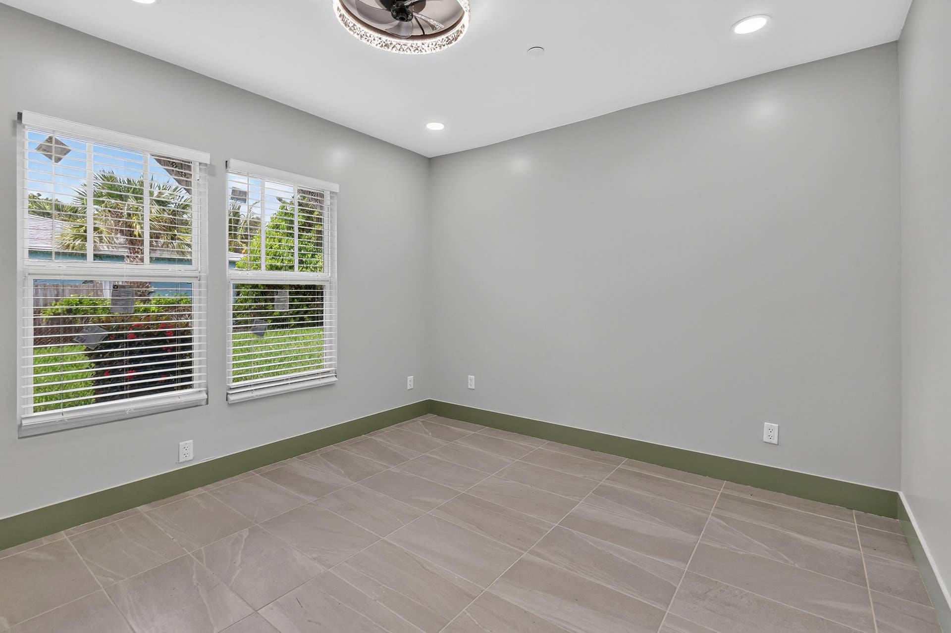 50254thSt(14)