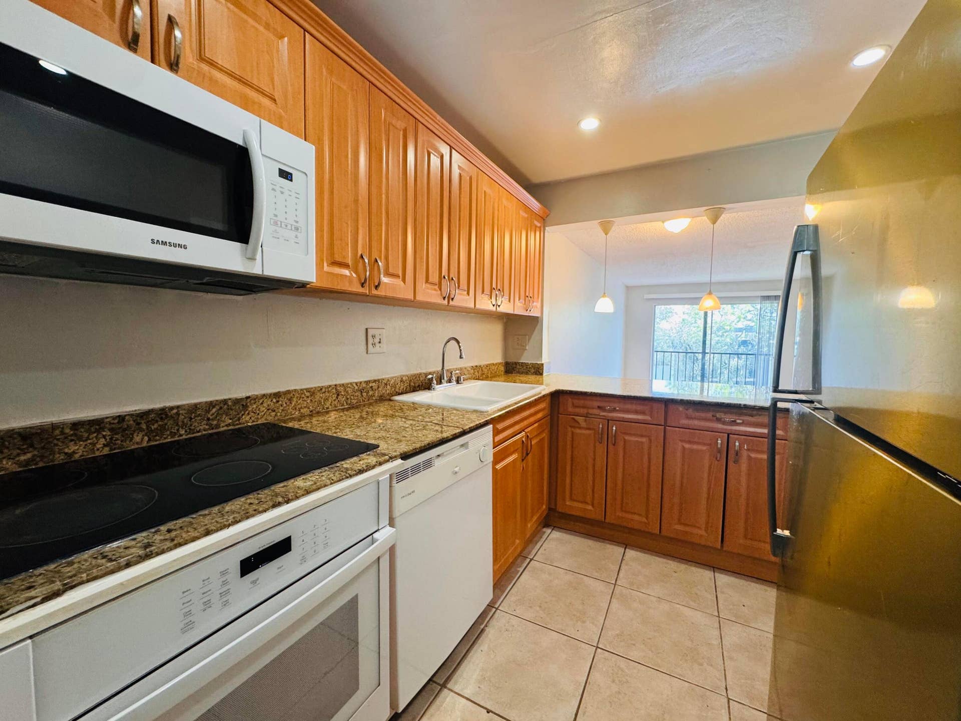 8020 N COLONY Circle N, #302, Tamarac, Tamarac, FL 33321 Foto 10-17-26, 1 04 50 pm