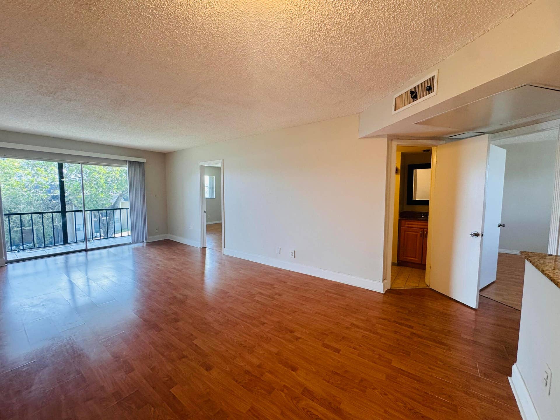 8020 N COLONY Circle N, #302, Tamarac, Tamarac, FL 33321 Foto 10-17-26, 1 00 22 pm