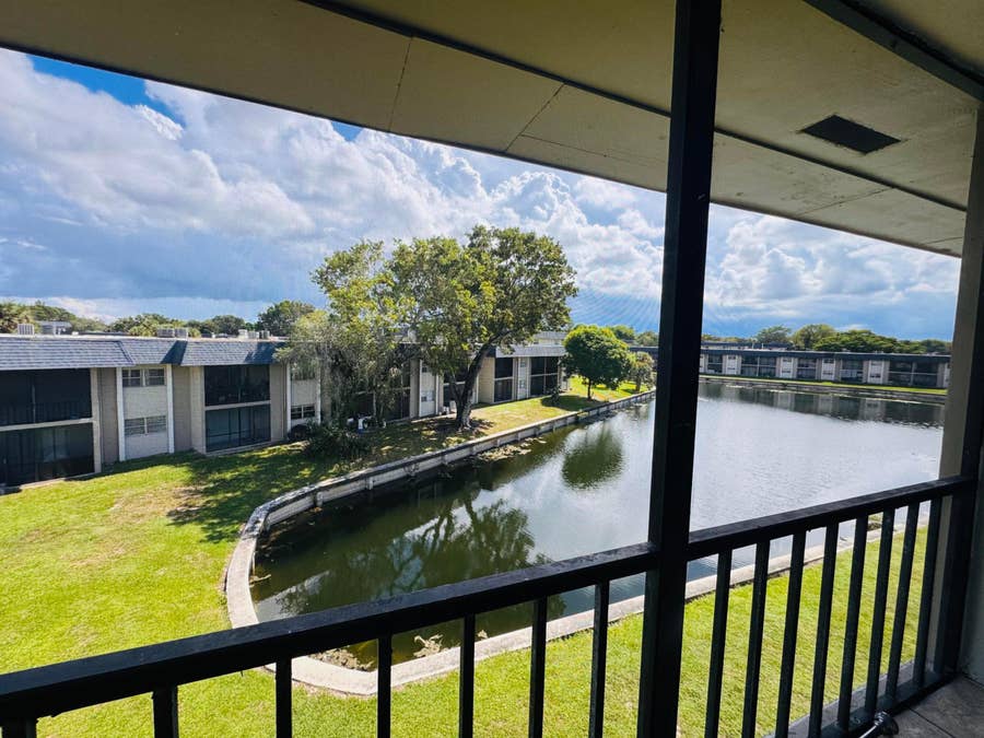 Property photo for 8020 N COLONY Circle N, #302, Tamarac, FL