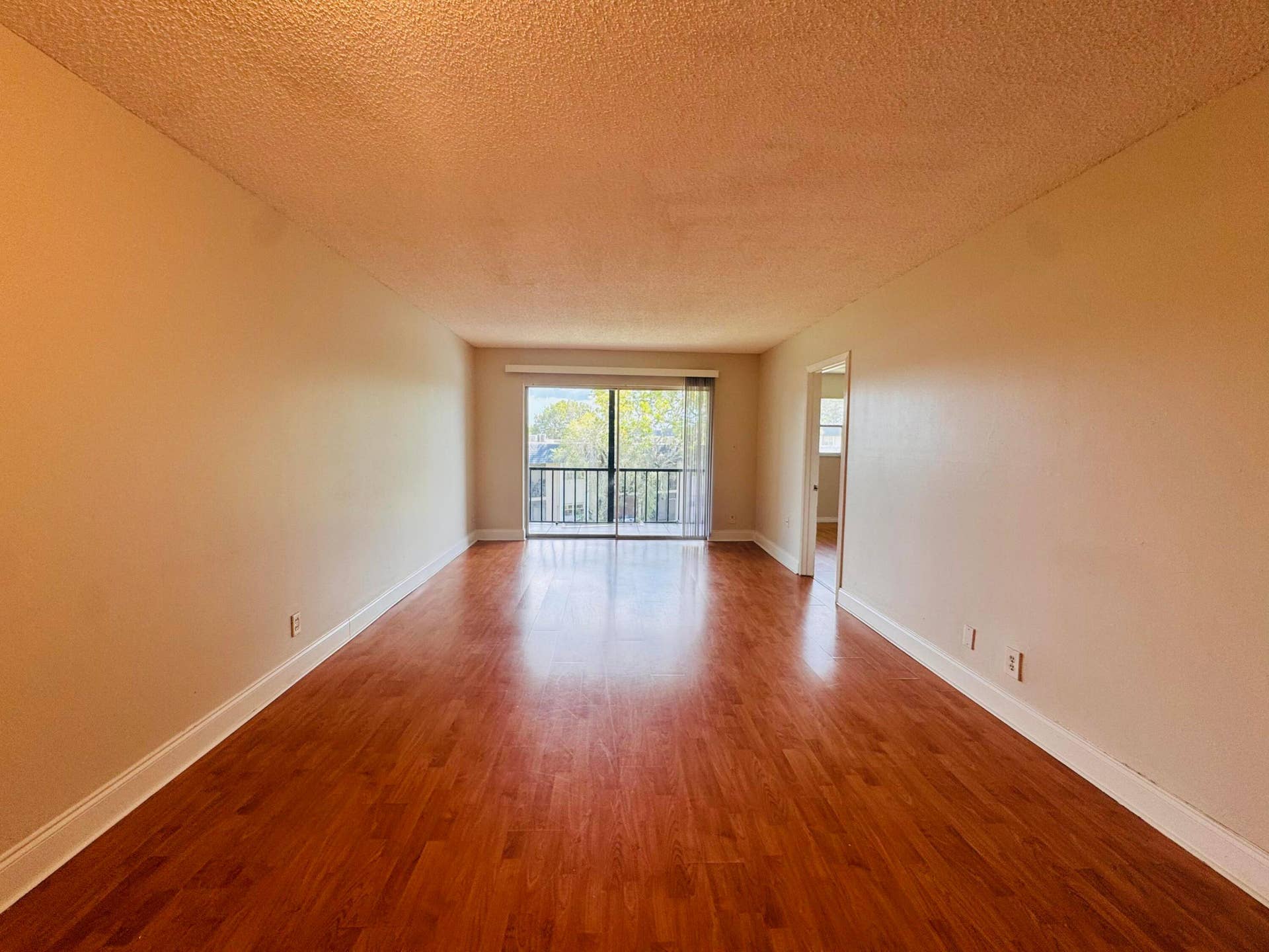 8020 N COLONY Circle N, #302, Tamarac, Tamarac, FL 33321 Foto 10-17-26, 12 59 55 pm