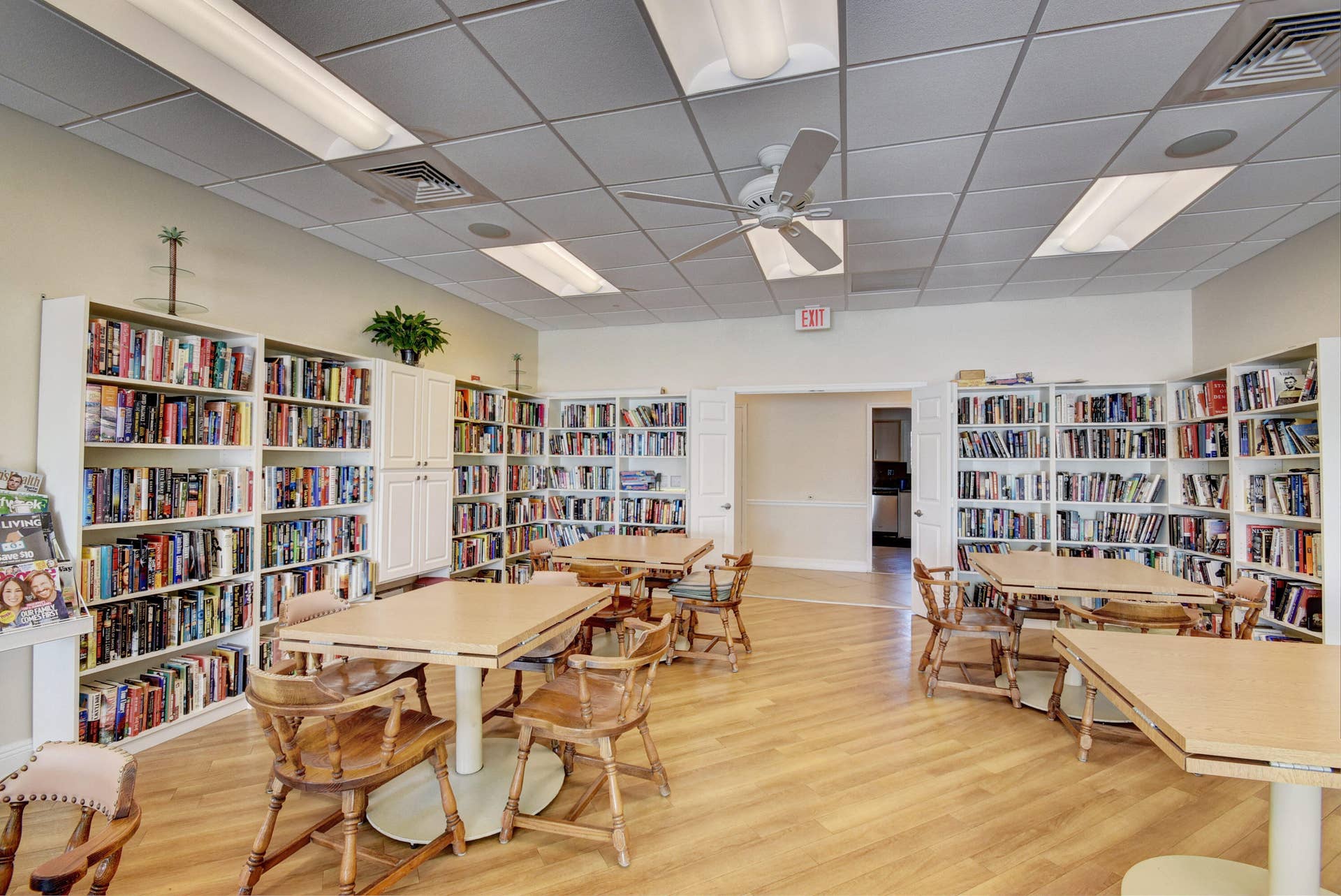 22 COLONIAL CLUB Drive, #103, Boynton Beach, FL 33435 Game/reading room