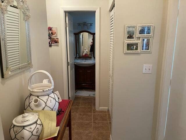 22 COLONIAL CLUB Drive, #103, Boynton Beach, FL 33435 Entrance