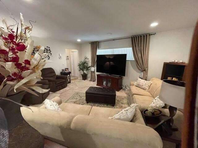 22 COLONIAL CLUB Drive, #103, Boynton Beach, FL 33435 Living room