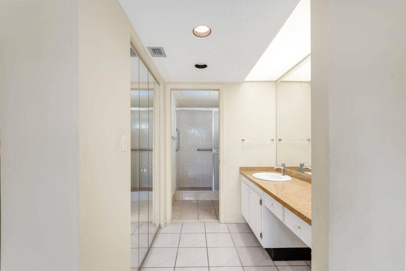1703 Andros Isle, #J1, Coconut Creek, FL 33066 ZWXDnlNw
