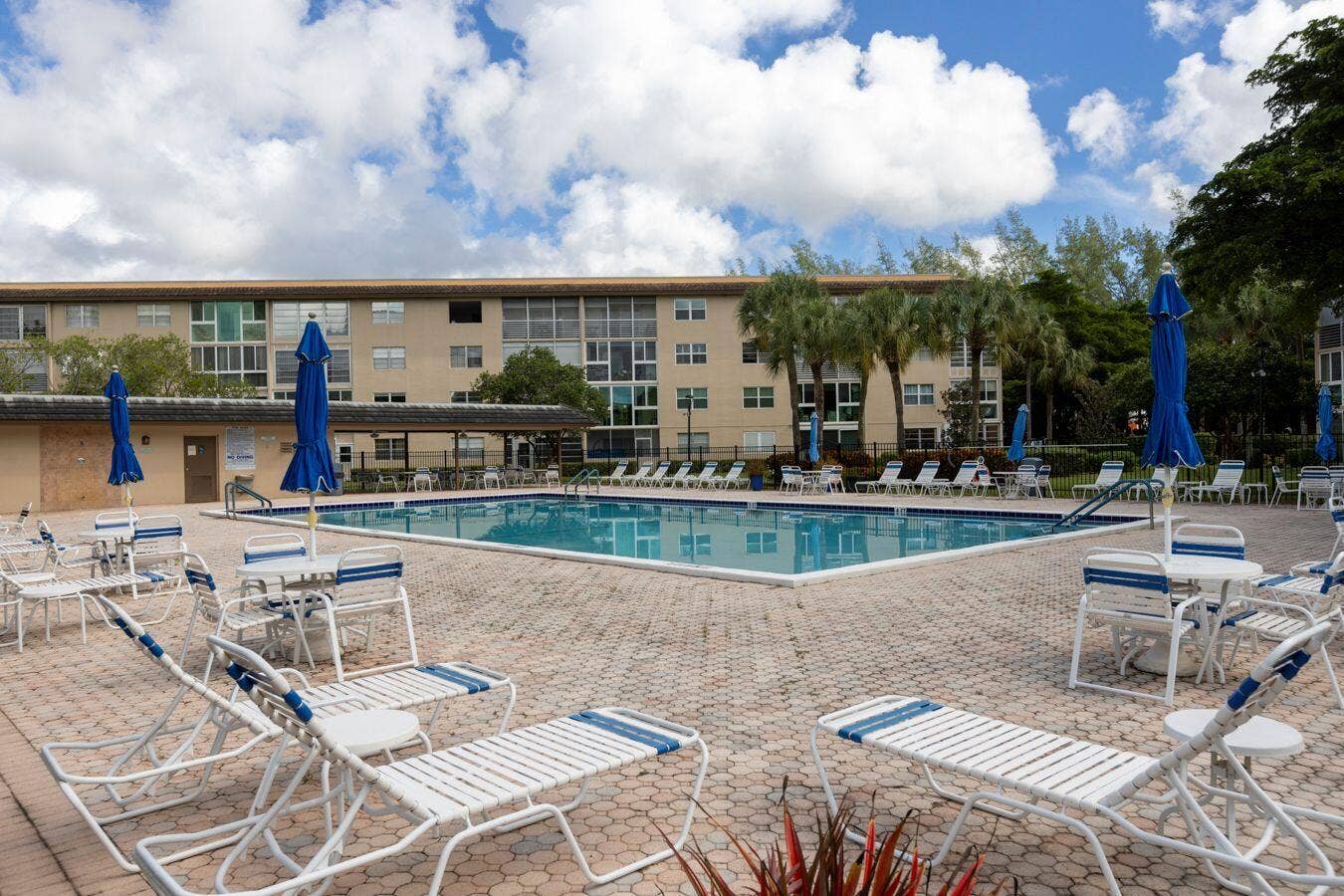 1703 Andros Isle, #J1, Coconut Creek, FL 33066 4fxMhbnA