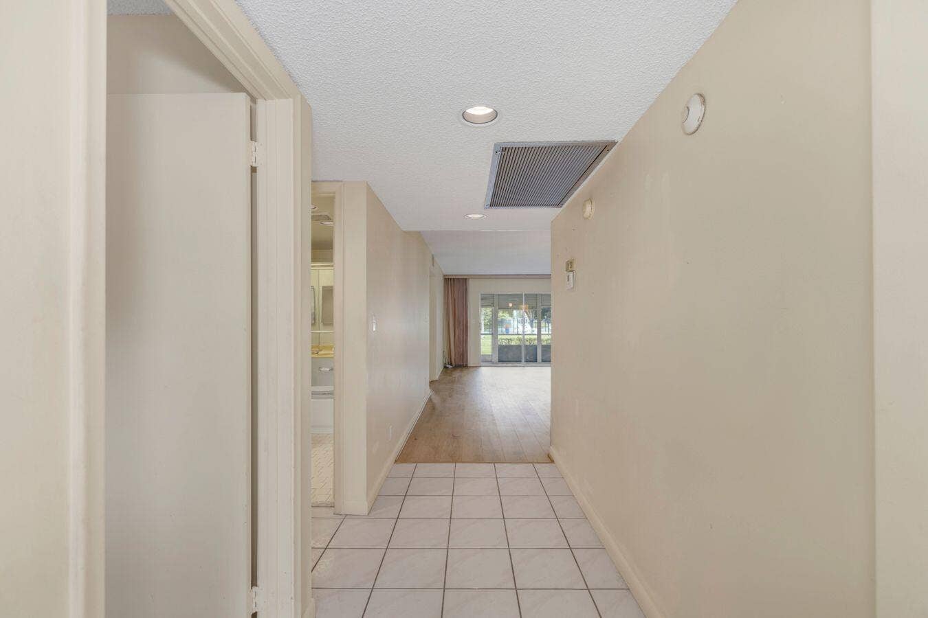 1703 Andros Isle, #J1, Coconut Creek, FL 33066 e2UA_YjA