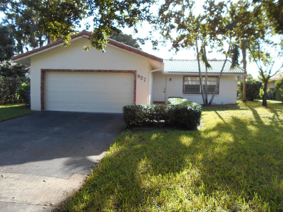 Property photo for 827 NW 87TH Avenue, Coral Springs, FL