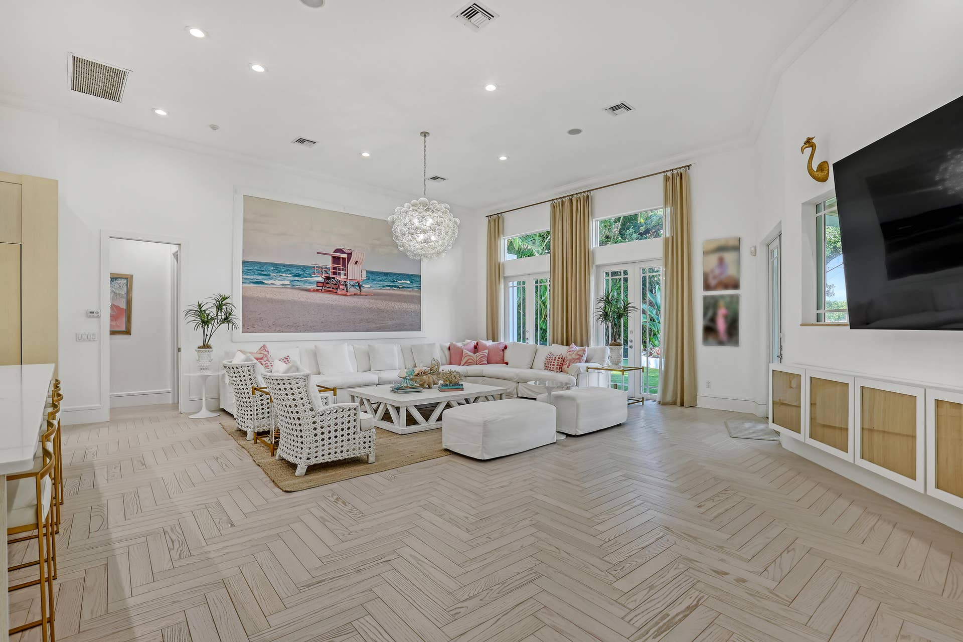 2338 Flamingo (23)