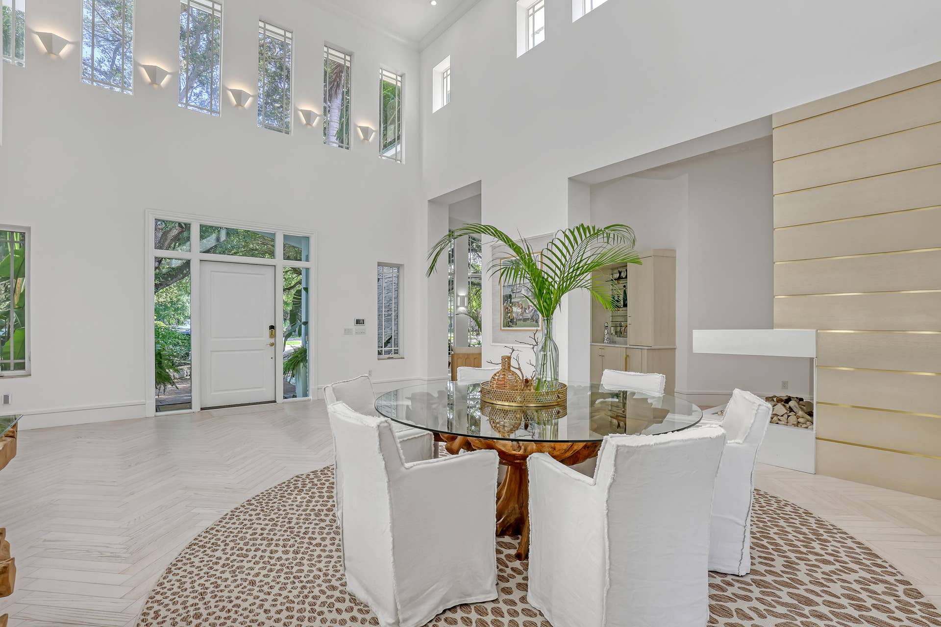 2338 Flamingo (16)