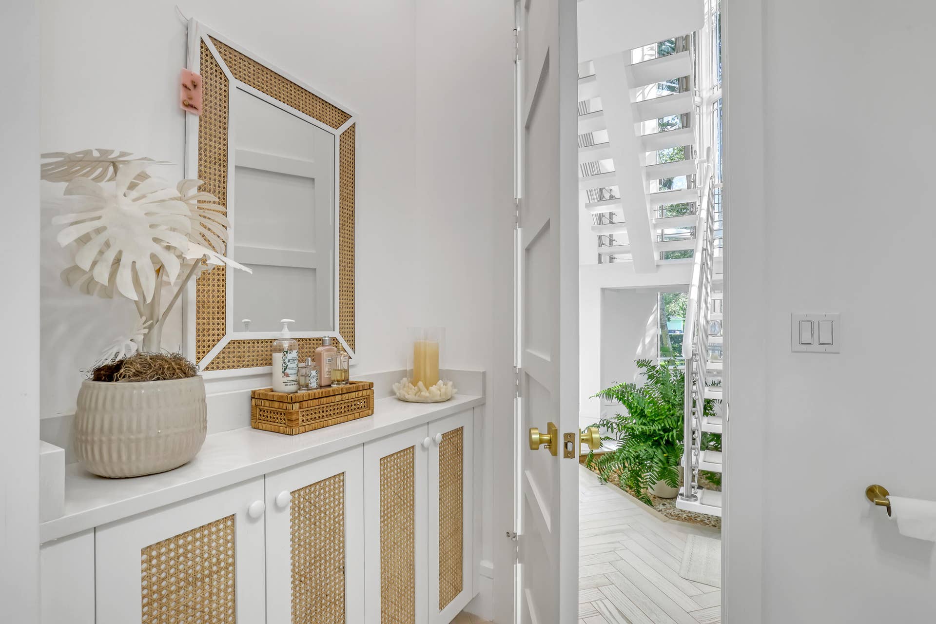 GUEST BATH