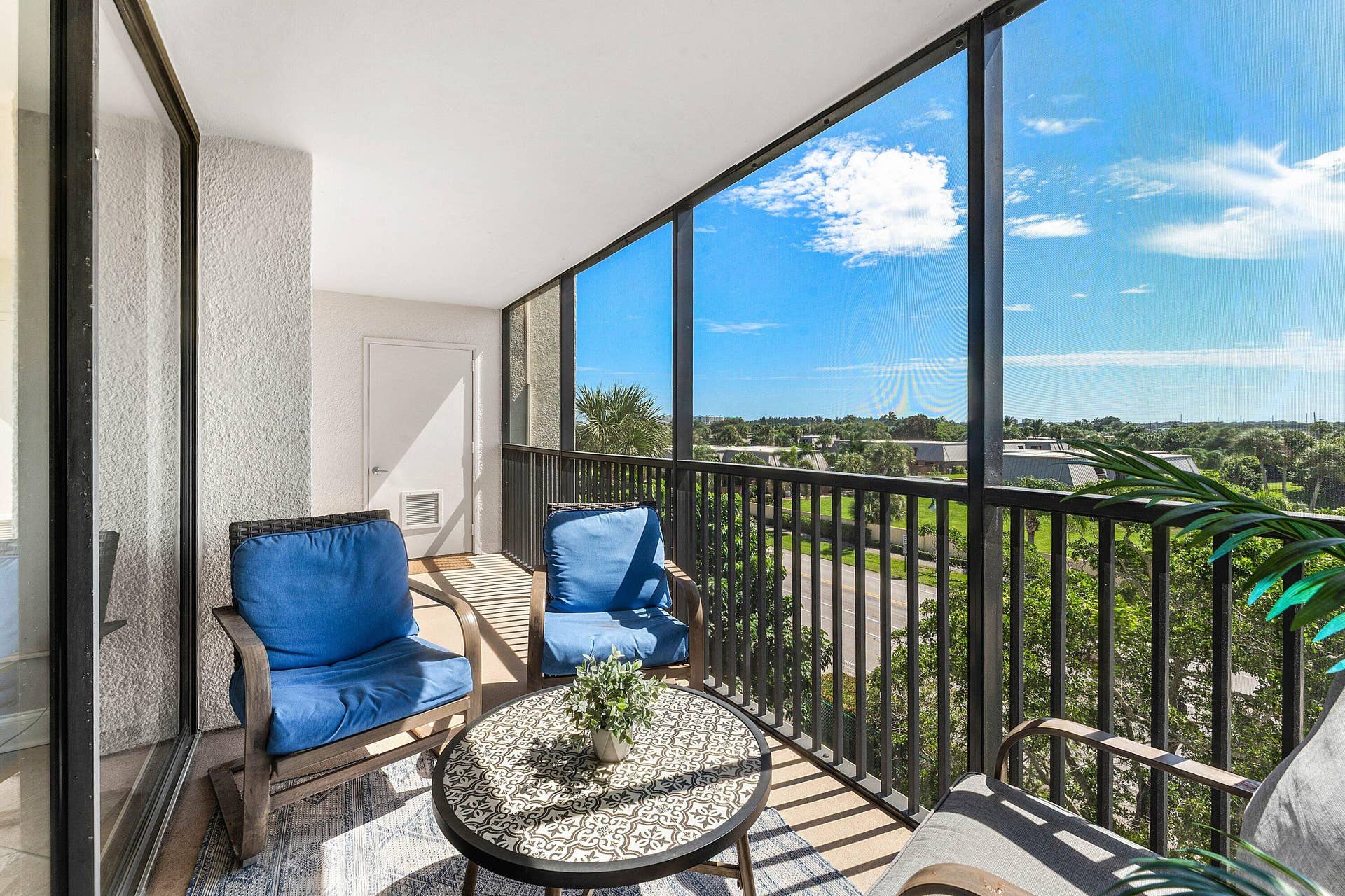 023-1605SouthUSHighway1-404M1-Jupiter-FL