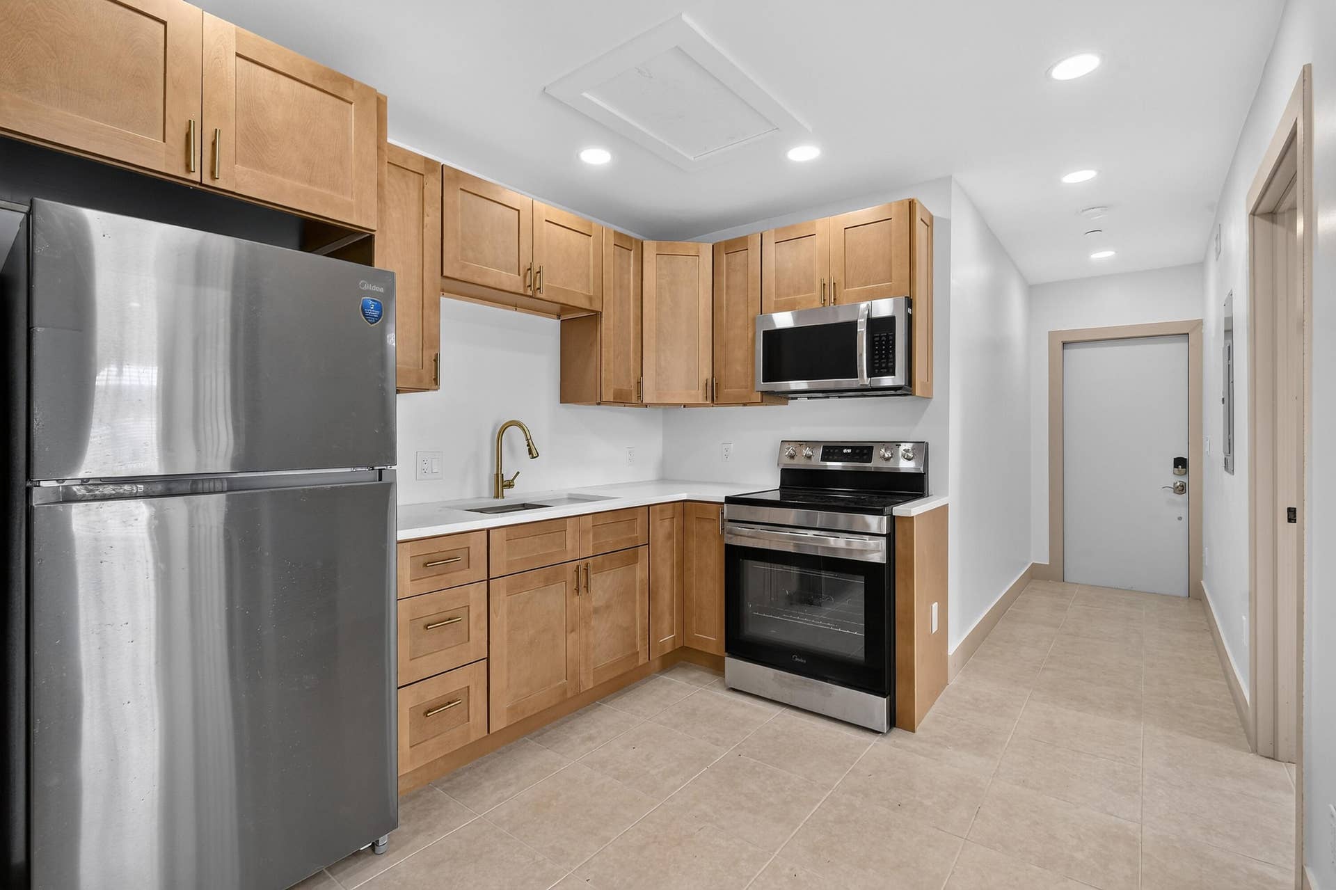 5419SpruceAve(5)