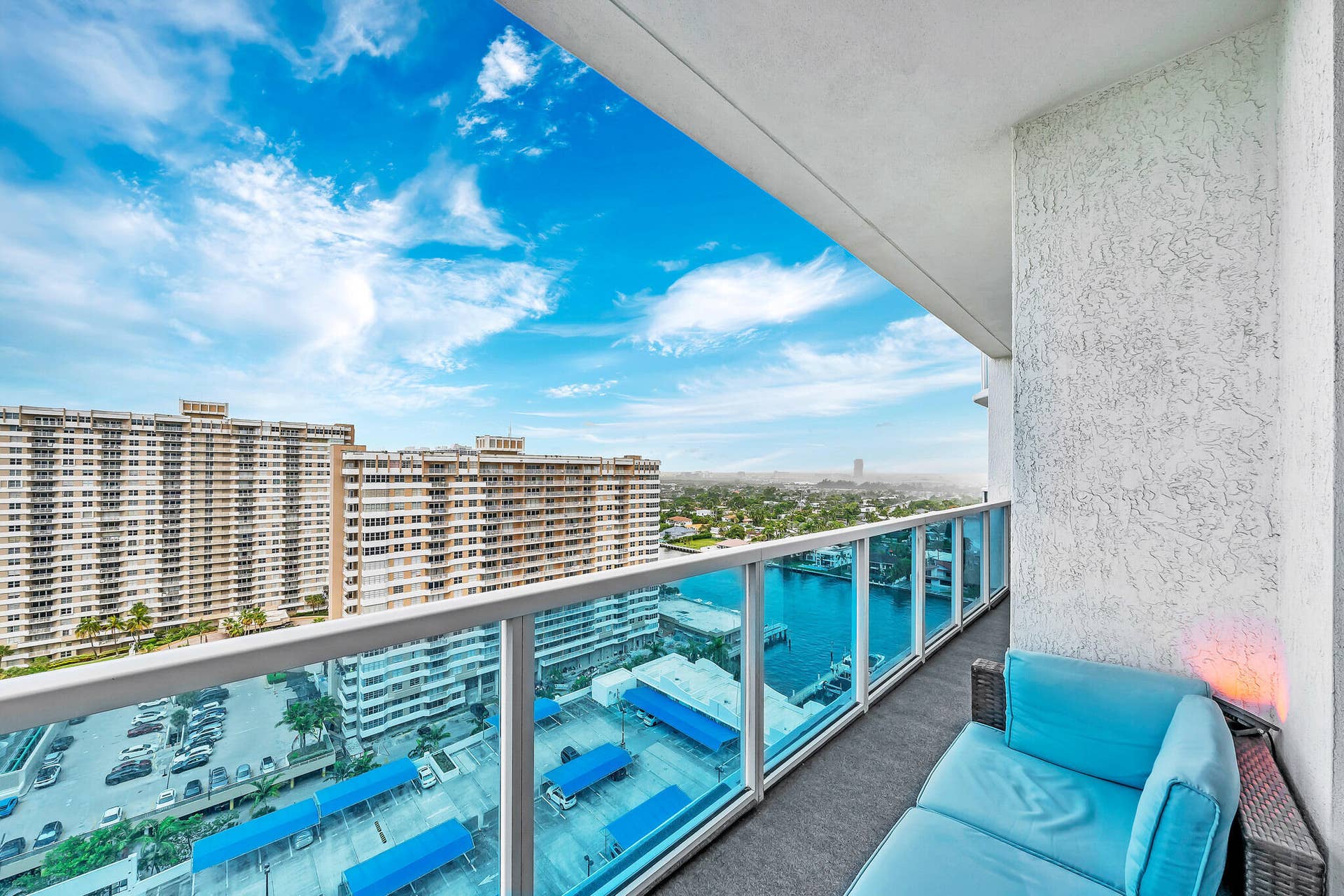 7 Balcony (5)